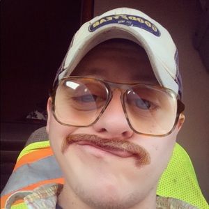 Meet your Posher, Matthew